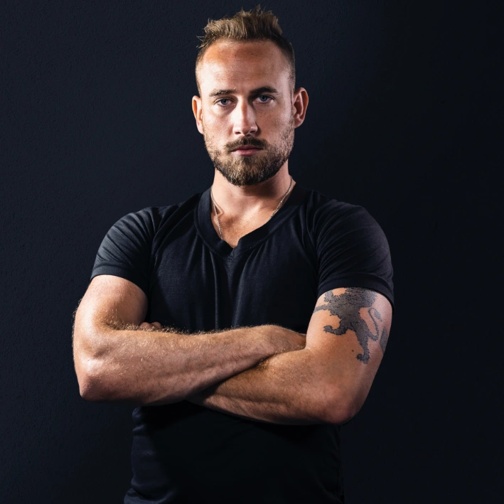 Chris Basilio Psycho Analyste Clinicien Thérapie Adulte